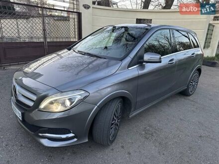 Мерседес Б-класс 2015 в Одессе на Automoto.ua Серый Мерседес Б-класс, объемом двигателя 0 л и пробегом 148 тыс. км за 8900 $, фото 1 на Automoto.ua