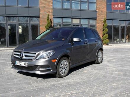Мерседес Б-клас 2015 у Вінниці на Automoto.ua Сірий Мерседес Б-клас, об'ємом двигуна 0 л та пробігом 81 тис. км за 11500 $, фото 1 на Automoto.ua