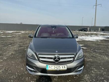 Мерседес Б-класс 2015 в Луцке на Automoto.ua Серый Мерседес Б-класс, объемом двигателя 0 л и пробегом 87 тыс. км за 12500 $, фото 1 на Automoto.ua