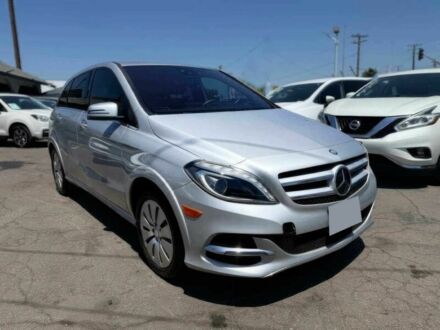 Серый Мерседес Б-класс, объемом двигателя 0 л и пробегом 73 тыс. км за 2700 $, фото 1 на Automoto.ua