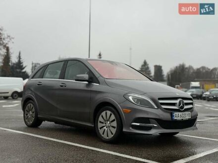 Сірий Мерседес Б-клас, об'ємом двигуна 0 л та пробігом 89 тис. км за 12750 $, фото 1 на Automoto.ua