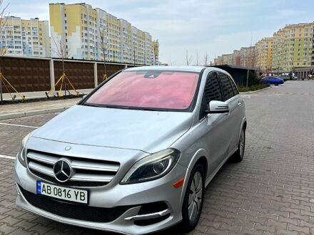 Сірий Мерседес Б-клас, об'ємом двигуна 0.13 л та пробігом 106 тис. км за 13600 $, фото 1 на Automoto.ua