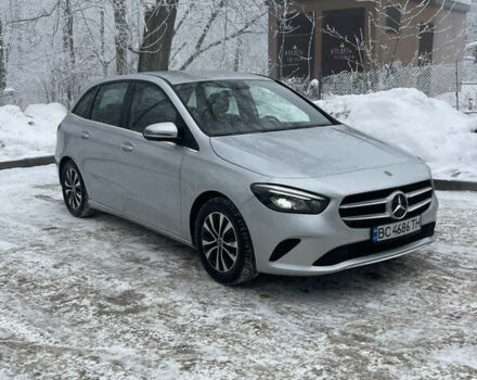 Сірий Мерседес Б-клас, об'ємом двигуна 1.33 л та пробігом 79 тис. км за 16900 $, фото 1 на Automoto.ua