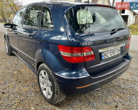 Синій Мерседес Б-клас, об'ємом двигуна 2 л та пробігом 235 тис. км за 7099 $, фото 6 на Automoto.ua