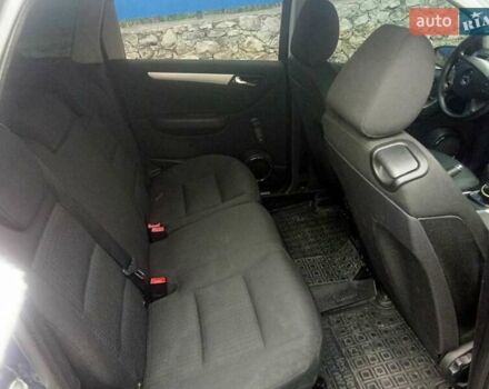 Синий Мерседес Б-класс, объемом двигателя 1.5 л и пробегом 275 тыс. км за 6200 $, фото 5 на Automoto.ua