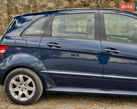 Синій Мерседес Б-клас, об'ємом двигуна 2 л та пробігом 235 тис. км за 7099 $, фото 2 на Automoto.ua