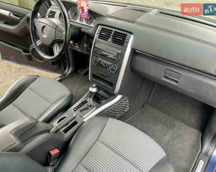Синій Мерседес Б-клас, об'ємом двигуна 2 л та пробігом 235 тис. км за 7099 $, фото 33 на Automoto.ua