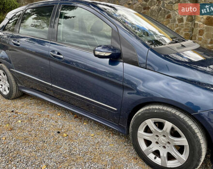 Синій Мерседес Б-клас, об'ємом двигуна 2 л та пробігом 235 тис. км за 7099 $, фото 11 на Automoto.ua