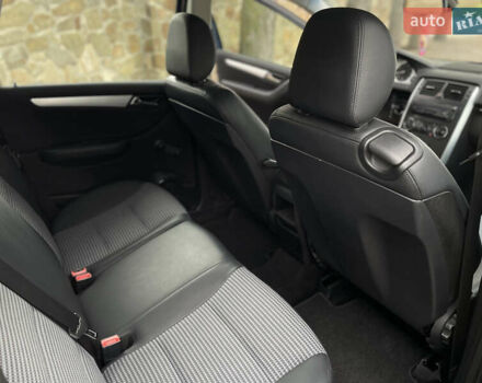 Синій Мерседес Б-клас, об'ємом двигуна 2 л та пробігом 235 тис. км за 7099 $, фото 30 на Automoto.ua