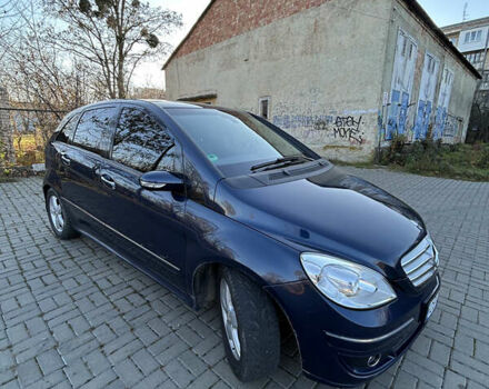 Синій Мерседес Б-клас, об'ємом двигуна 1.99 л та пробігом 192 тис. км за 6300 $, фото 4 на Automoto.ua