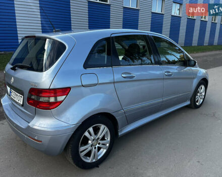 Синий Мерседес Б-класс, объемом двигателя 2.04 л и пробегом 181 тыс. км за 6000 $, фото 9 на Automoto.ua