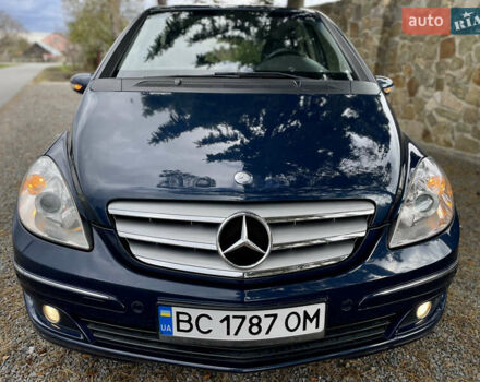 Синій Мерседес Б-клас, об'ємом двигуна 2 л та пробігом 235 тис. км за 7099 $, фото 9 на Automoto.ua