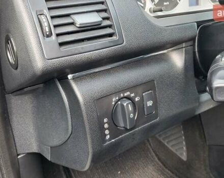 Мерседес Б-клас 2006 у Вінниці на Automoto.ua Синій Мерседес Б-клас, об'ємом двигуна 2.03 л та пробігом 178 тис. км за 7500 $, фото 12 на Automoto.ua