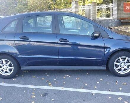 Синий Мерседес Б-класс, объемом двигателя 1.7 л и пробегом 202 тыс. км за 6300 $, фото 4 на Automoto.ua