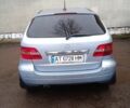 Синий Мерседес Б-класс, объемом двигателя 2 л и пробегом 275 тыс. км за 5400 $, фото 2 на Automoto.ua