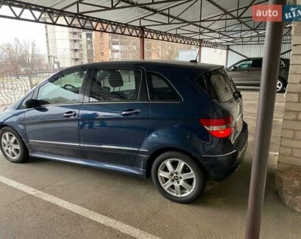 Синий Мерседес Б-класс, объемом двигателя 2 л и пробегом 233 тыс. км за 8700 $, фото 3 на Automoto.ua