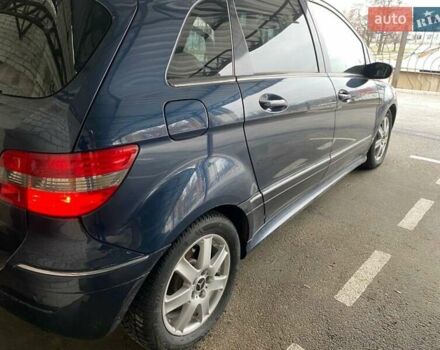 Синий Мерседес Б-класс, объемом двигателя 2 л и пробегом 233 тыс. км за 8700 $, фото 12 на Automoto.ua