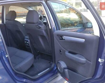 Синий Мерседес Б-класс, объемом двигателя 1.7 л и пробегом 202 тыс. км за 6300 $, фото 12 на Automoto.ua