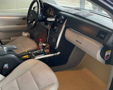 Синий Мерседес Б-класс, объемом двигателя 2 л и пробегом 233 тыс. км за 8700 $, фото 13 на Automoto.ua