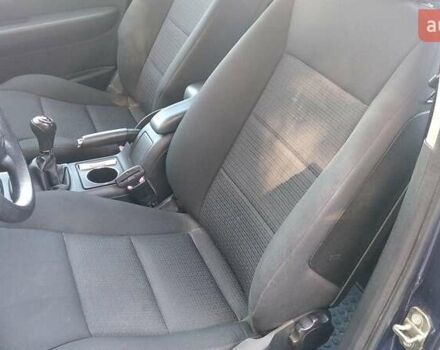 Синий Мерседес Б-класс, объемом двигателя 1.7 л и пробегом 202 тыс. км за 6300 $, фото 7 на Automoto.ua