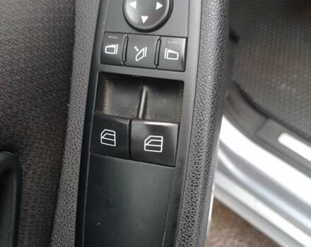 Синий Мерседес Б-класс, объемом двигателя 2 л и пробегом 275 тыс. км за 5400 $, фото 12 на Automoto.ua