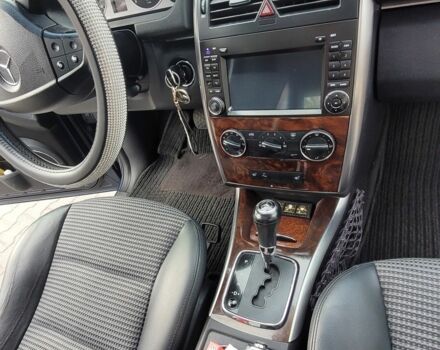 Синій Мерседес Б-клас, об'ємом двигуна 2 л та пробігом 242 тис. км за 6500 $, фото 6 на Automoto.ua