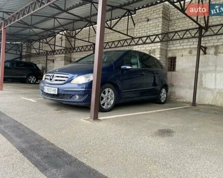 Синий Мерседес Б-класс, объемом двигателя 2 л и пробегом 233 тыс. км за 8700 $, фото 2 на Automoto.ua