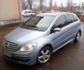 Синий Мерседес Б-класс, объемом двигателя 2 л и пробегом 275 тыс. км за 5400 $, фото 1 на Automoto.ua