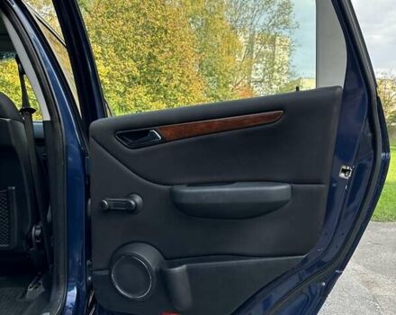 Синій Мерседес Б-клас, об'ємом двигуна 2 л та пробігом 227 тис. км за 7300 $, фото 28 на Automoto.ua
