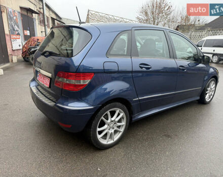 Синий Мерседес Б-класс, объемом двигателя 1.7 л и пробегом 240 тыс. км за 6750 $, фото 10 на Automoto.ua