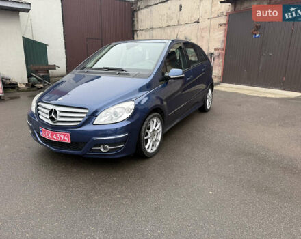 Синий Мерседес Б-класс, объемом двигателя 1.7 л и пробегом 240 тыс. км за 6750 $, фото 4 на Automoto.ua