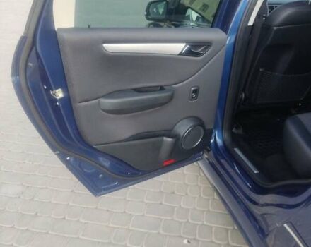 Синий Мерседес Б-класс, объемом двигателя 1.7 л и пробегом 141 тыс. км за 6999 $, фото 11 на Automoto.ua