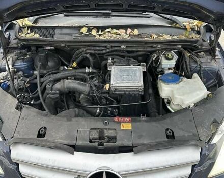 Синий Мерседес Б-класс, объемом двигателя 2 л и пробегом 260 тыс. км за 6900 $, фото 9 на Automoto.ua