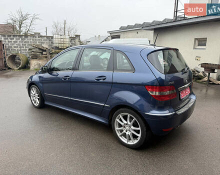 Синий Мерседес Б-класс, объемом двигателя 1.7 л и пробегом 240 тыс. км за 6750 $, фото 7 на Automoto.ua