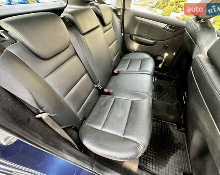 Синий Мерседес Б-класс, объемом двигателя 2 л и пробегом 230 тыс. км за 7500 $, фото 3 на Automoto.ua