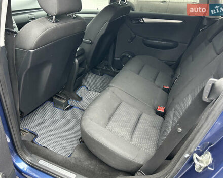 Синій Мерседес Б-клас, об'ємом двигуна 1.99 л та пробігом 285 тис. км за 6500 $, фото 14 на Automoto.ua