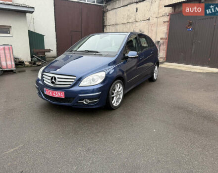 Синий Мерседес Б-класс, объемом двигателя 1.7 л и пробегом 240 тыс. км за 6750 $, фото 5 на Automoto.ua