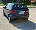 Синий Мерседес Б-класс, объемом двигателя 1.5 л и пробегом 247 тыс. км за 6500 $, фото 4 на Automoto.ua