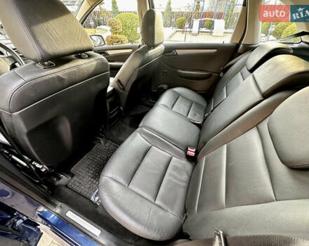 Синий Мерседес Б-класс, объемом двигателя 2 л и пробегом 230 тыс. км за 7500 $, фото 25 на Automoto.ua