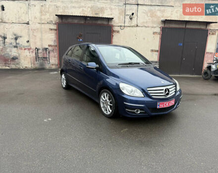 Синий Мерседес Б-класс, объемом двигателя 1.7 л и пробегом 240 тыс. км за 6750 $, фото 2 на Automoto.ua
