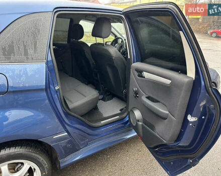 Синій Мерседес Б-клас, об'ємом двигуна 1.99 л та пробігом 285 тис. км за 6500 $, фото 16 на Automoto.ua