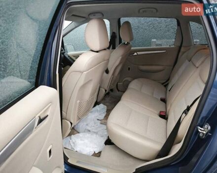 Синій Мерседес Б-клас, об'ємом двигуна 1.7 л та пробігом 130 тис. км за 8000 $, фото 8 на Automoto.ua