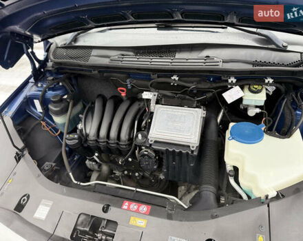 Синий Мерседес Б-класс, объемом двигателя 1.7 л и пробегом 92 тыс. км за 8600 $, фото 76 на Automoto.ua