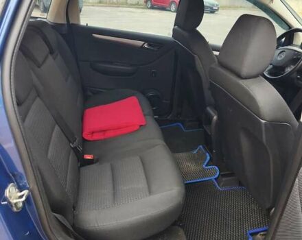 Синий Мерседес Б-класс, объемом двигателя 2 л и пробегом 328 тыс. км за 7800 $, фото 23 на Automoto.ua