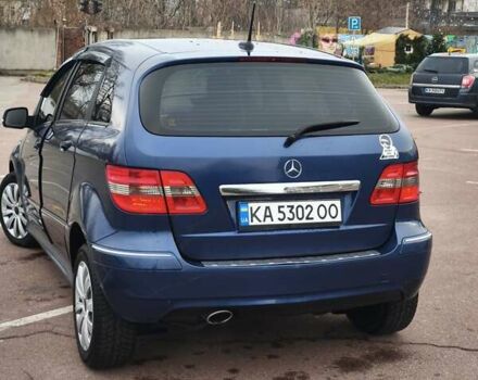 Синий Мерседес Б-класс, объемом двигателя 2 л и пробегом 328 тыс. км за 7800 $, фото 5 на Automoto.ua