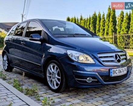 Синій Мерседес Б-клас, об'ємом двигуна 1.99 л та пробігом 235 тис. км за 9200 $, фото 4 на Automoto.ua