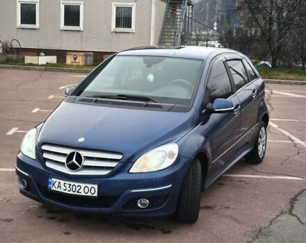 Синий Мерседес Б-класс, объемом двигателя 2 л и пробегом 328 тыс. км за 7800 $, фото 4 на Automoto.ua