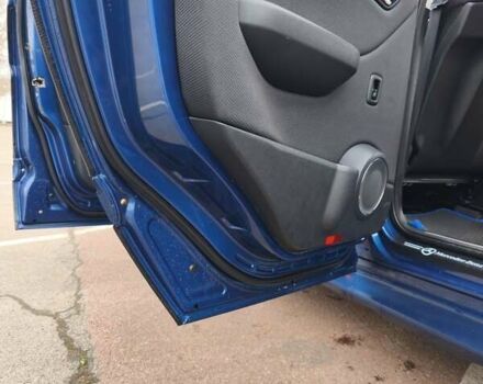 Синий Мерседес Б-класс, объемом двигателя 2 л и пробегом 328 тыс. км за 7800 $, фото 39 на Automoto.ua