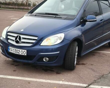 Синий Мерседес Б-класс, объемом двигателя 2 л и пробегом 328 тыс. км за 7800 $, фото 2 на Automoto.ua