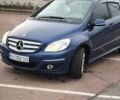 Синий Мерседес Б-класс, объемом двигателя 2 л и пробегом 328 тыс. км за 7800 $, фото 2 на Automoto.ua